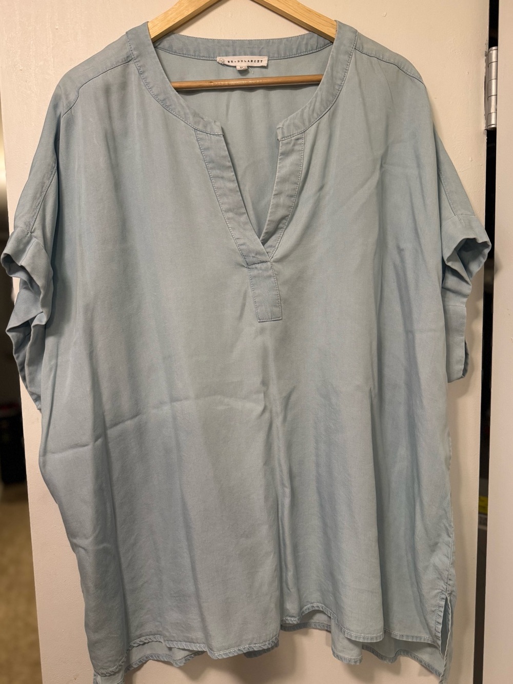 Jane + Delancey 3X Light Blue Chambray Tunic Top Peplum Back